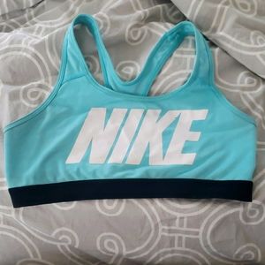 Large Nike Sportsbra